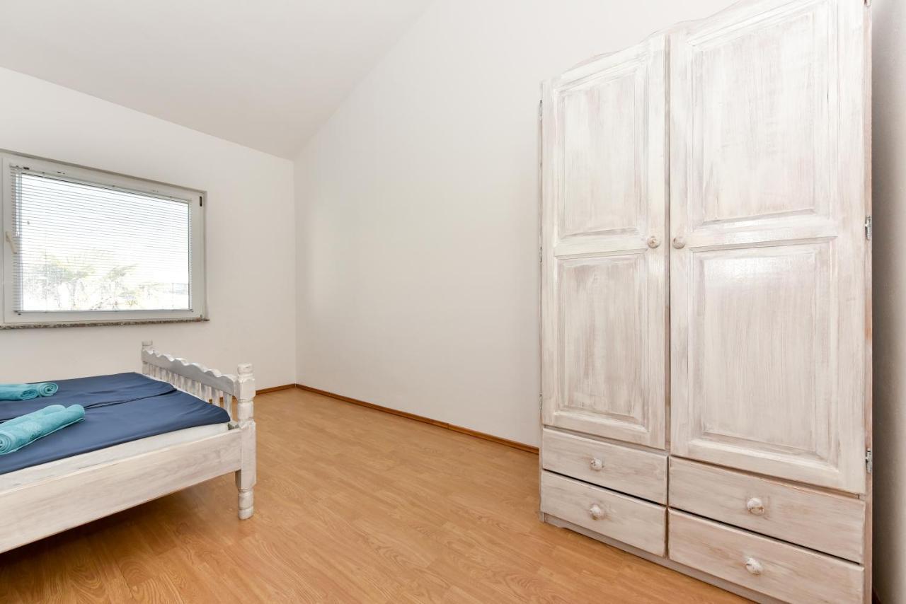 Apartments Krepo Vir Exterior photo